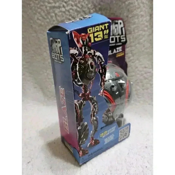 GIGABOTS Blaze Energy Core Series 1 Buildable Poseable Figure Set Ages 5+ - Picture 4 of 4